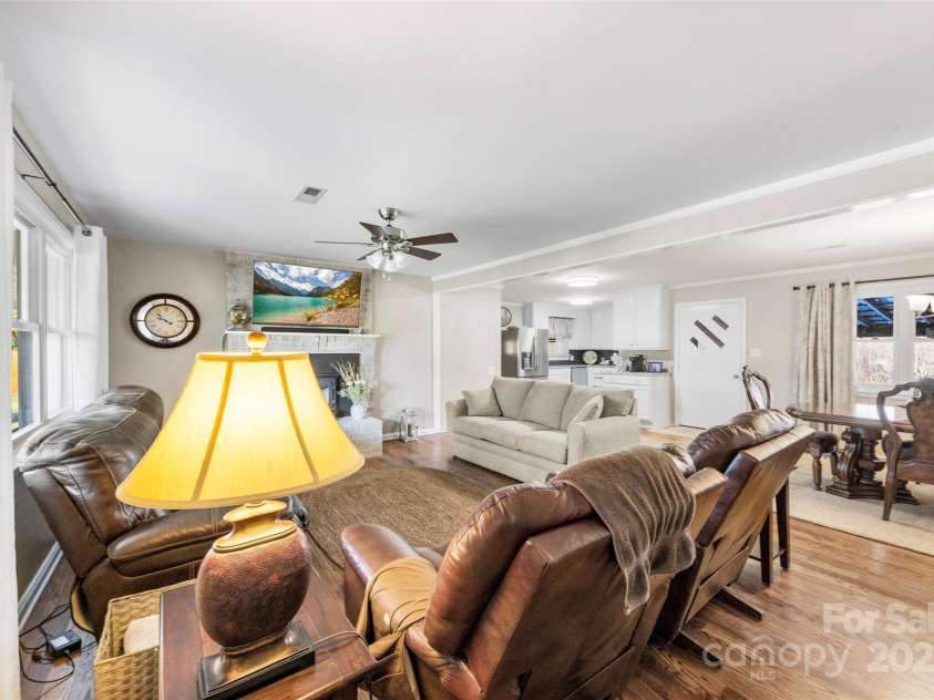 2540 Deal Road, Mooresville, NC 28115.  MLS# CAR4234978, YatesRealty ID 19114. 