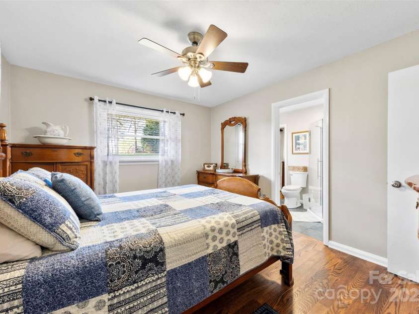 2540 Deal Road, Mooresville, NC 28115.  MLS# CAR4234978, YatesRealty ID 19114. 