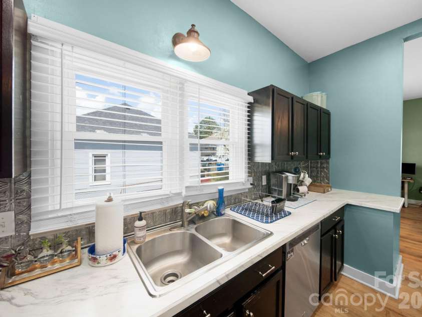 67 4th Street, Cramerton, NC 28032.  MLS# CAR4366215, YatesRealty ID 19114. 