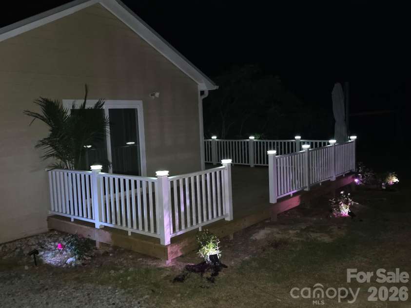 1105 Woodside Drive, Salisbury, NC 28146.  MLS# CAR4372030, YatesRealty ID 19115. 