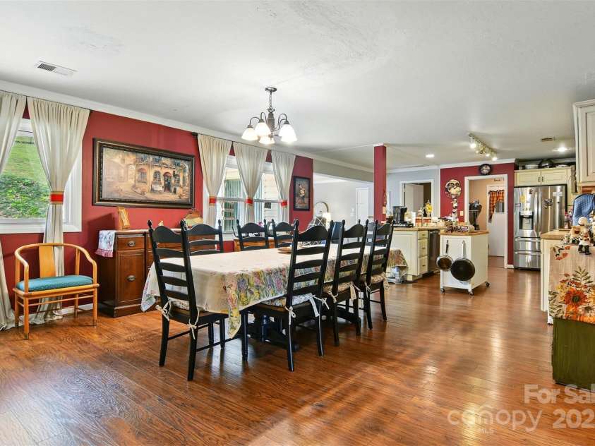 155 John Thomas Drive, Boone, NC 28607.  MLS# CAR4269752, YatesRealty ID 19115. 