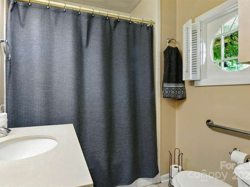 155 John Thomas Drive, Boone, NC 28607.  MLS# CAR4269752, YatesRealty ID 19115. 