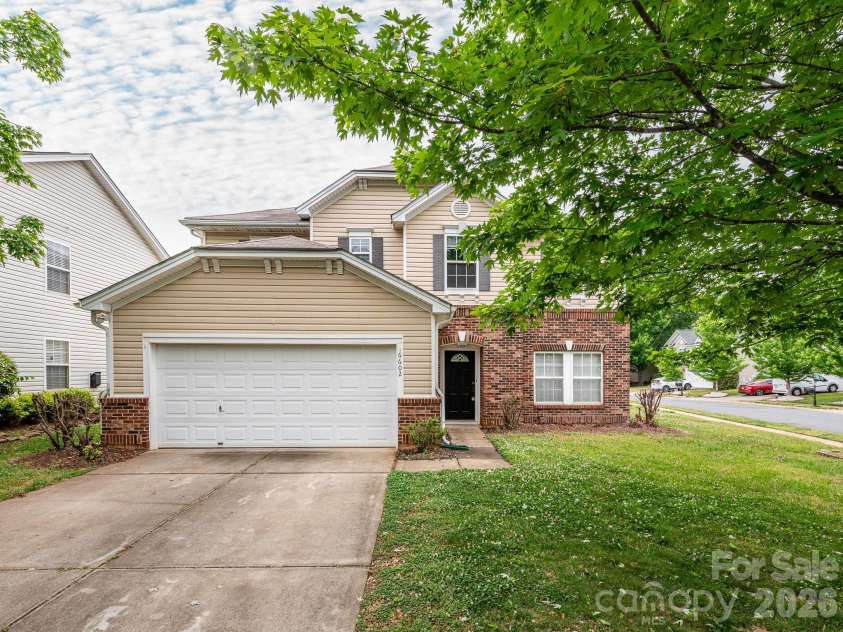6602 Latherton Lane, Charlotte, NC 28278.  MLS# CAR4370164, YatesRealty ID 19117. 
