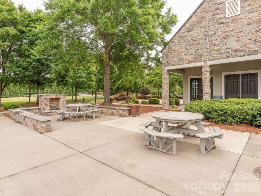 6602 Latherton Lane, Charlotte, NC 28278.  MLS# CAR4370164, YatesRealty ID 19117. 