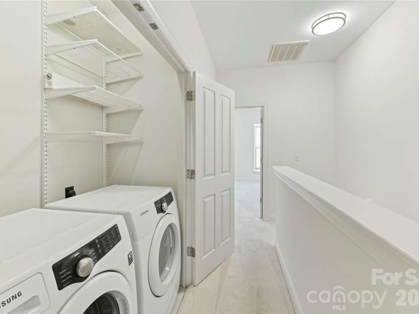 503 9th Street, Charlotte, NC 28202.  MLS# CAR4341146, YatesRealty ID 19118. Laundry on Second Floor