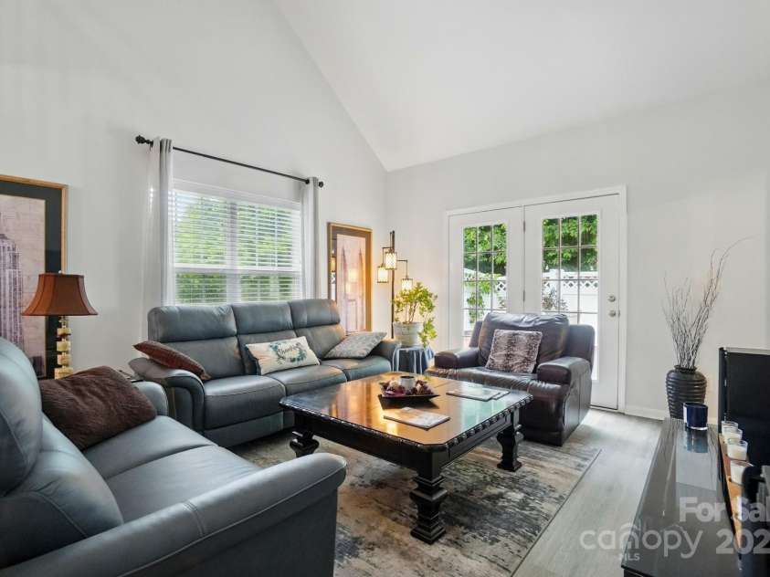 3071 Des Prez Avenue, Fort Mill, SC 29707.  MLS# CAR4260917, YatesRealty ID 19119. 