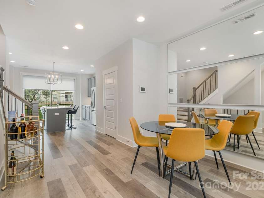 235 Bruns Avenue, Charlotte, NC 28208.  MLS# CAR4331116, YatesRealty ID 1912. 