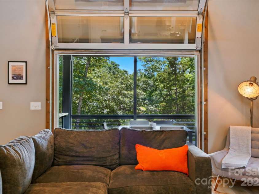 16525 Tulloch Road, Charlotte, NC 28278.  MLS# CAR4267483, YatesRealty ID 19120. 