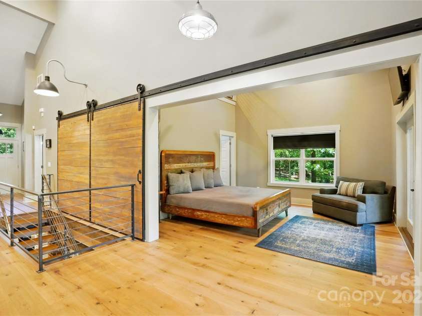 16525 Tulloch Road, Charlotte, NC 28278.  MLS# CAR4267483, YatesRealty ID 19120. 
