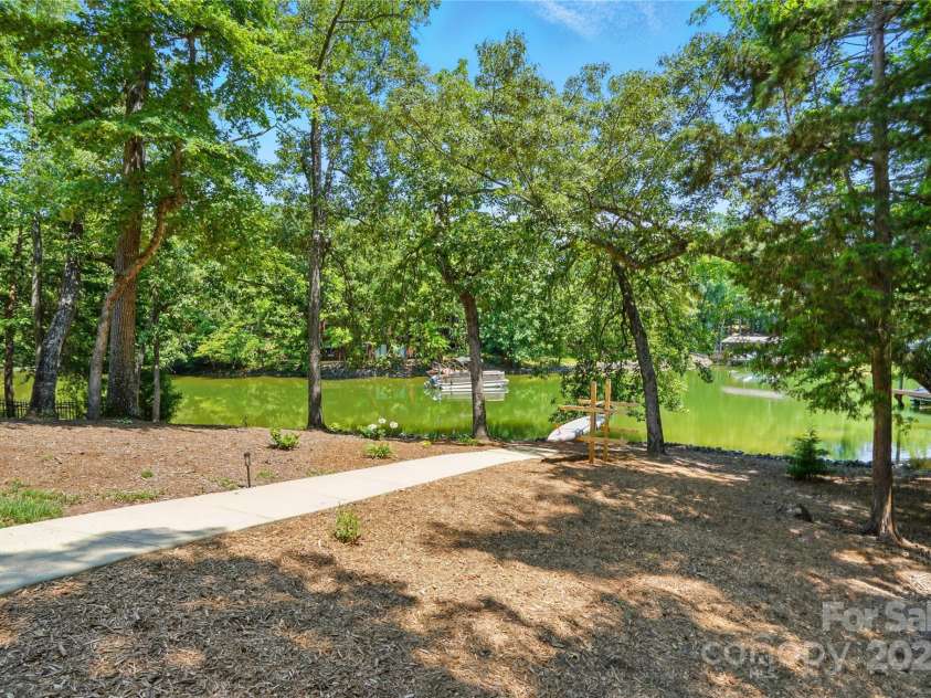 16525 Tulloch Road, Charlotte, NC 28278.  MLS# CAR4267483, YatesRealty ID 19120. 