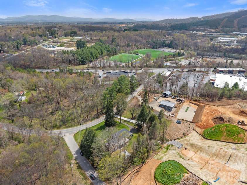 7 Acton Woods Road, Candler, NC 28715.  MLS# CAR4362191, YatesRealty ID 19120. 