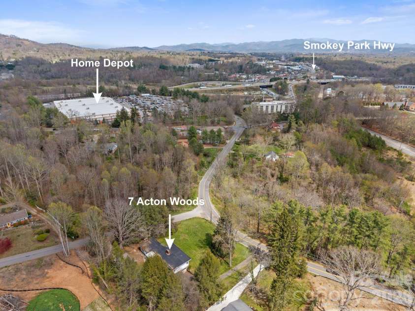 7 Acton Woods Road, Candler, NC 28715.  MLS# CAR4362191, YatesRealty ID 19120. 