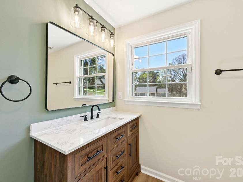 1104 Colony Court, Gastonia, NC 28056.  MLS# CAR4327362, YatesRealty ID 19121. 