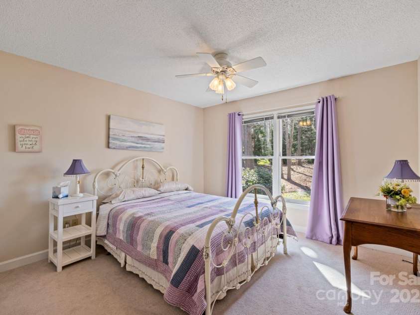 109 Rima Landing, Denton, NC 27239.  MLS# CAR4234129, YatesRealty ID 19122. 