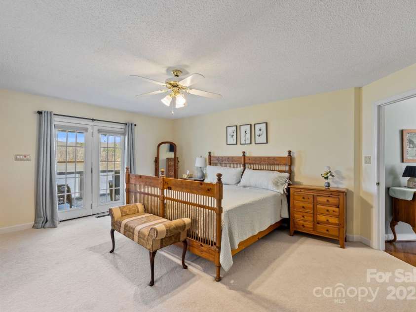 109 Rima Landing, Denton, NC 27239.  MLS# CAR4234129, YatesRealty ID 19122. 