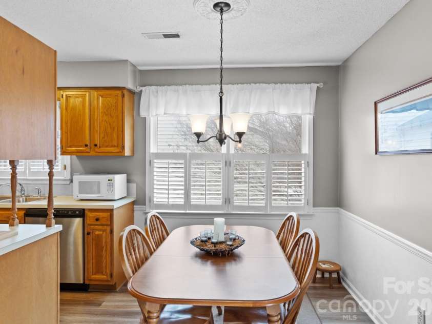 2313 Terra Stone Court, Winston Salem, NC 27103.  MLS# CAR4351625, YatesRealty ID 19122. 