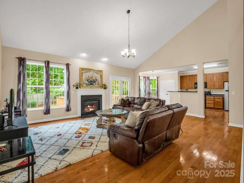 24 Yorktown Circle, Arden, NC 28704.  MLS# CAR4262895, YatesRealty ID 19123. 