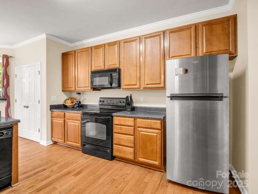 24 Yorktown Circle, Arden, NC 28704.  MLS# CAR4262895, YatesRealty ID 19123. 