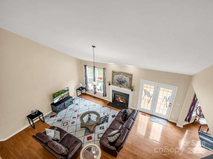 24 Yorktown Circle, Arden, NC 28704.  MLS# CAR4262895, YatesRealty ID 19123. 