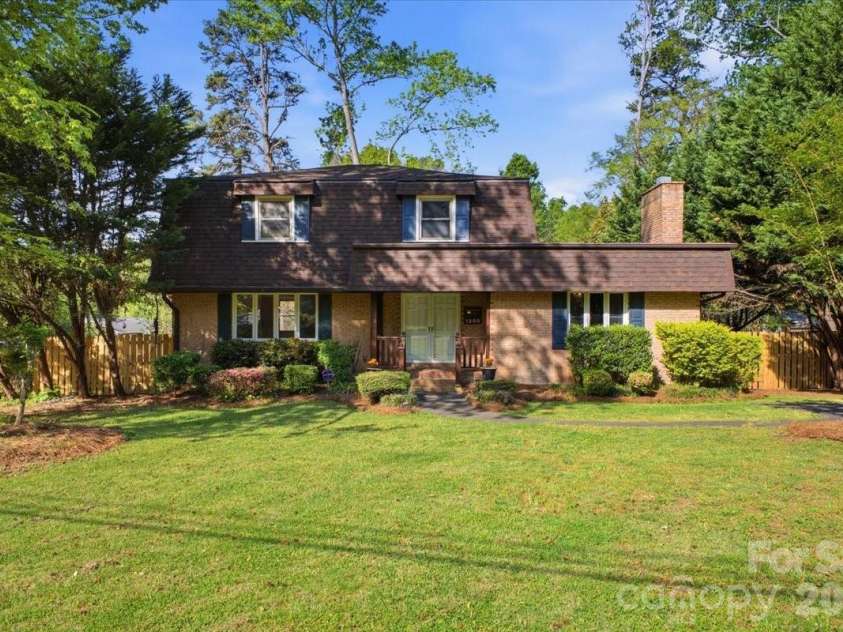 1200 Berkshire Drive, Kannapolis, NC 28081.  MLS# CAR4364946, YatesRealty ID 19124. Front of Home