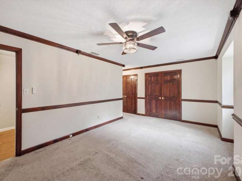 1200 Berkshire Drive, Kannapolis, NC 28081.  MLS# CAR4364946, YatesRealty ID 19124. Primary Bedroom
