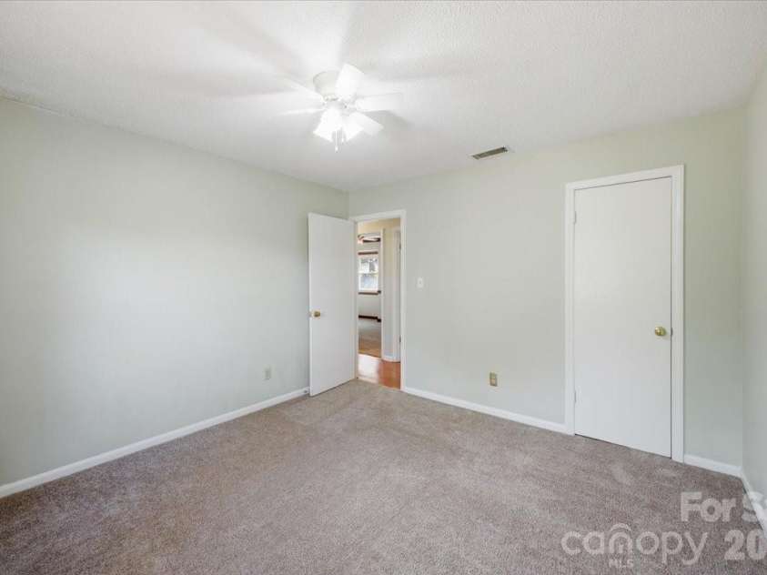 1200 Berkshire Drive, Kannapolis, NC 28081.  MLS# CAR4364946, YatesRealty ID 19124. Second Bedroom 