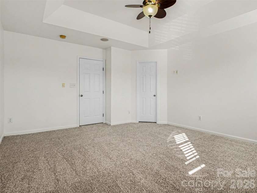 4201 Coulter Crossing, Charlotte, NC 28213.  MLS# CAR4378696, YatesRealty ID 19125. 