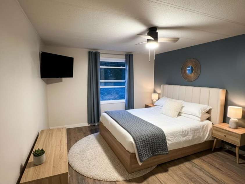 188 Wiggins Road, Candler, NC 28715.  MLS# CAR4377561, YatesRealty ID 19126. Bedroom 1