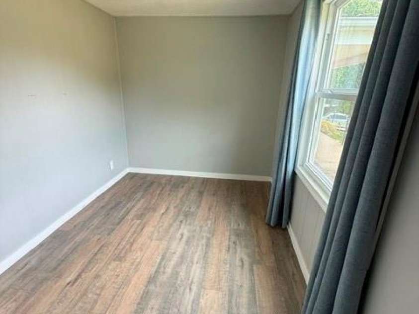 188 Wiggins Road, Candler, NC 28715.  MLS# CAR4377561, YatesRealty ID 19126. Bedroom 3