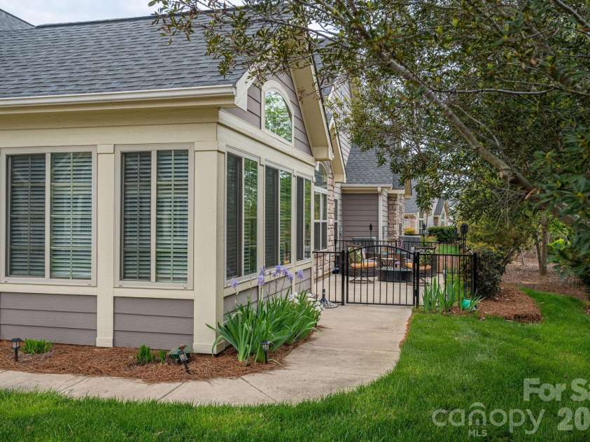 1434 Somersby Circle, Gastonia, NC 28054.  MLS# CAR4363523, YatesRealty ID 19128. 
