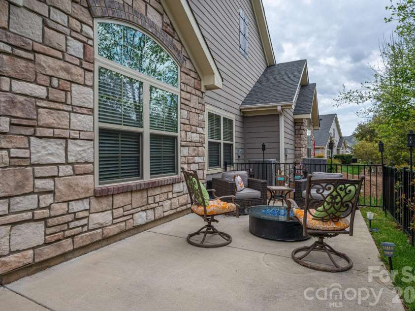 1434 Somersby Circle, Gastonia, NC 28054.  MLS# CAR4363523, YatesRealty ID 19128. 