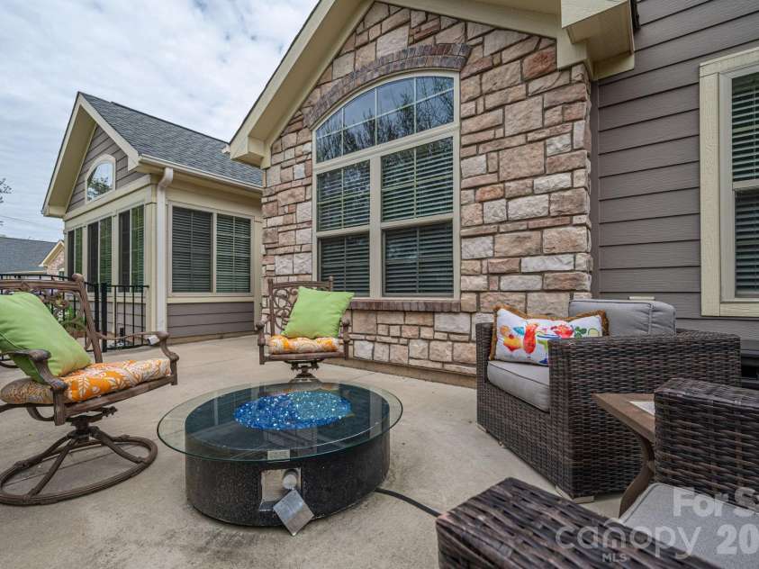 1434 Somersby Circle, Gastonia, NC 28054.  MLS# CAR4363523, YatesRealty ID 19128. 