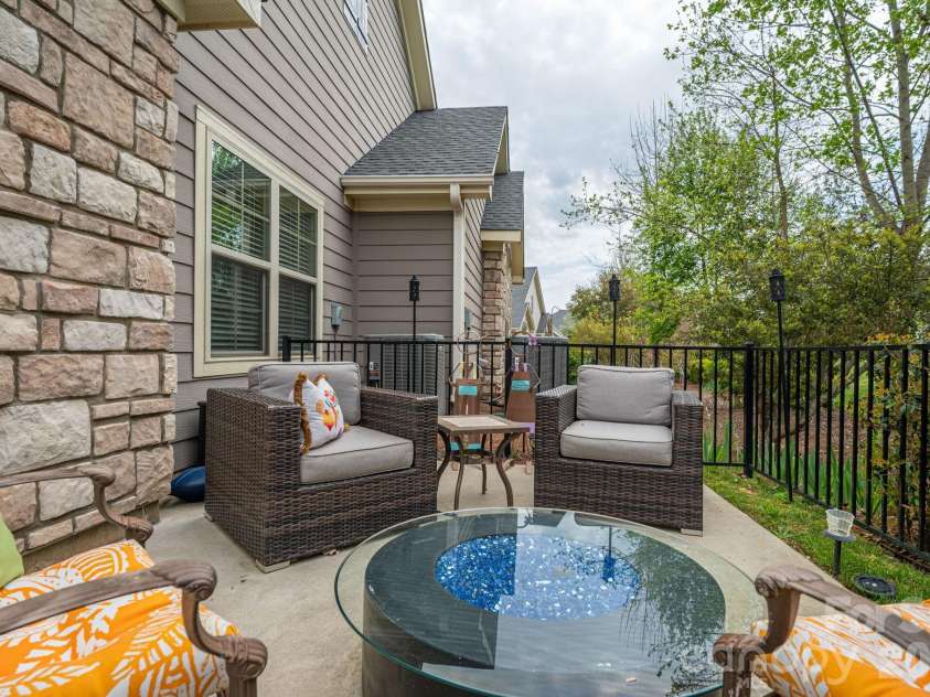 1434 Somersby Circle, Gastonia, NC 28054.  MLS# CAR4363523, YatesRealty ID 19128. 