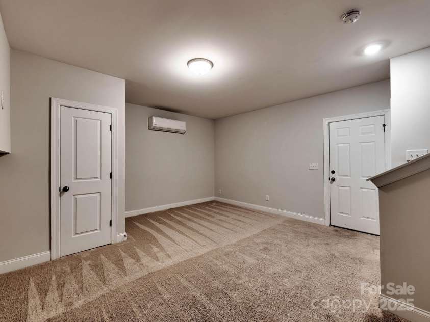 2001 Laurel Village Circle, Belmont, NC 28012.  MLS# CAR4258916, YatesRealty ID 19129. 