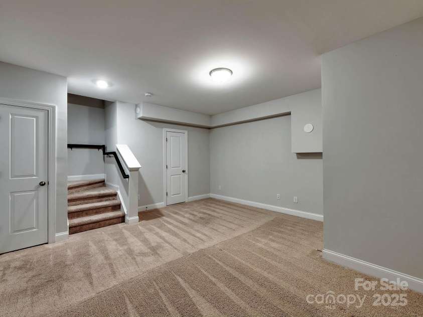 2001 Laurel Village Circle, Belmont, NC 28012.  MLS# CAR4258916, YatesRealty ID 19129. 