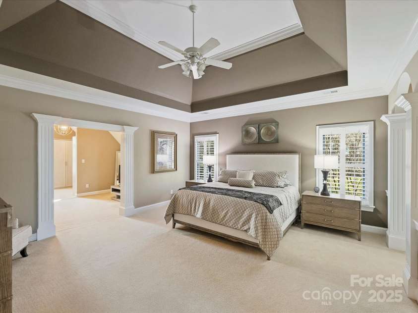3827 Bramwyck Drive, Charlotte, NC 28210.  MLS# CAR4215498, YatesRealty ID 1913. Primary Suite
