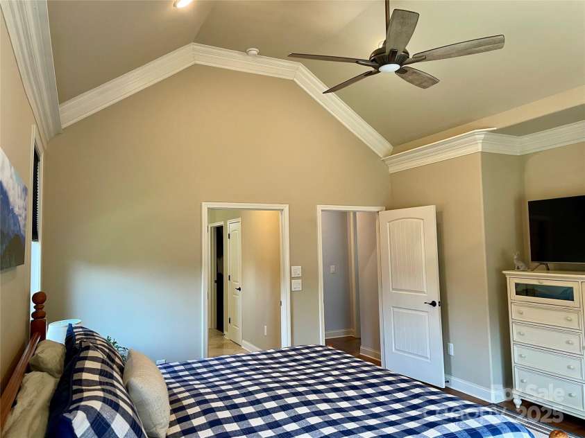 6111 Gold Springs Way, Denver, NC 28037.  MLS# CAR4237961, YatesRealty ID 19130. 