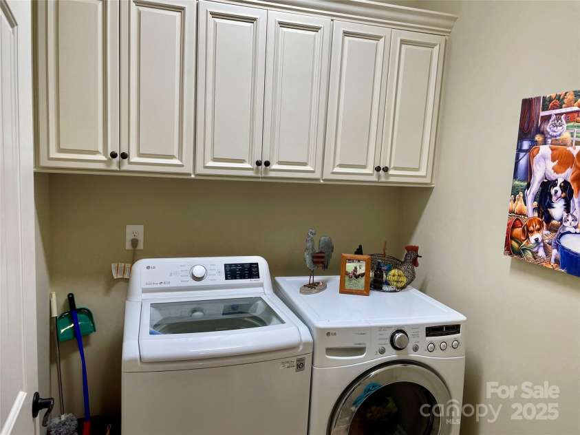 6111 Gold Springs Way, Denver, NC 28037.  MLS# CAR4237961, YatesRealty ID 19130. 