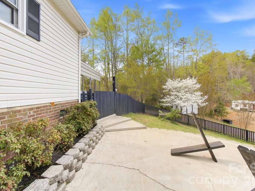 1003 Camp Creek Road, Union Mills, NC 28167.  MLS# CAR4366826, YatesRealty ID 19131. 