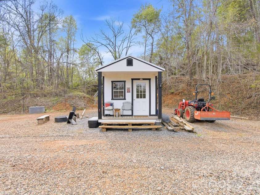 1003 Camp Creek Road, Union Mills, NC 28167.  MLS# CAR4366826, YatesRealty ID 19131. 