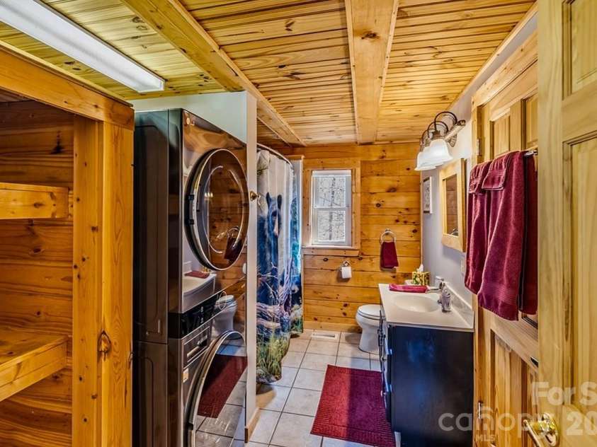 1972 River Crest Parkway, Rutherfordton, NC 28139.  MLS# CAR4359991, YatesRealty ID 19133. 