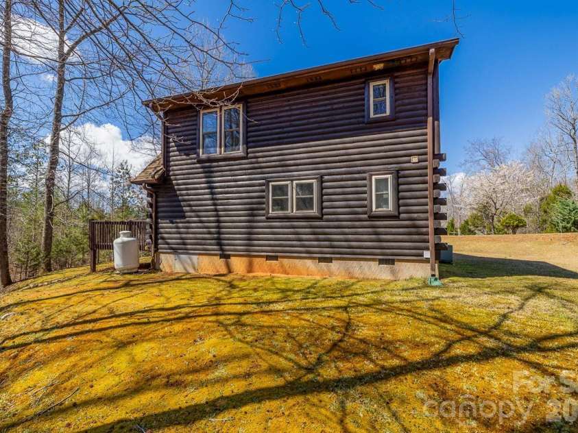 1972 River Crest Parkway, Rutherfordton, NC 28139.  MLS# CAR4359991, YatesRealty ID 19133. 