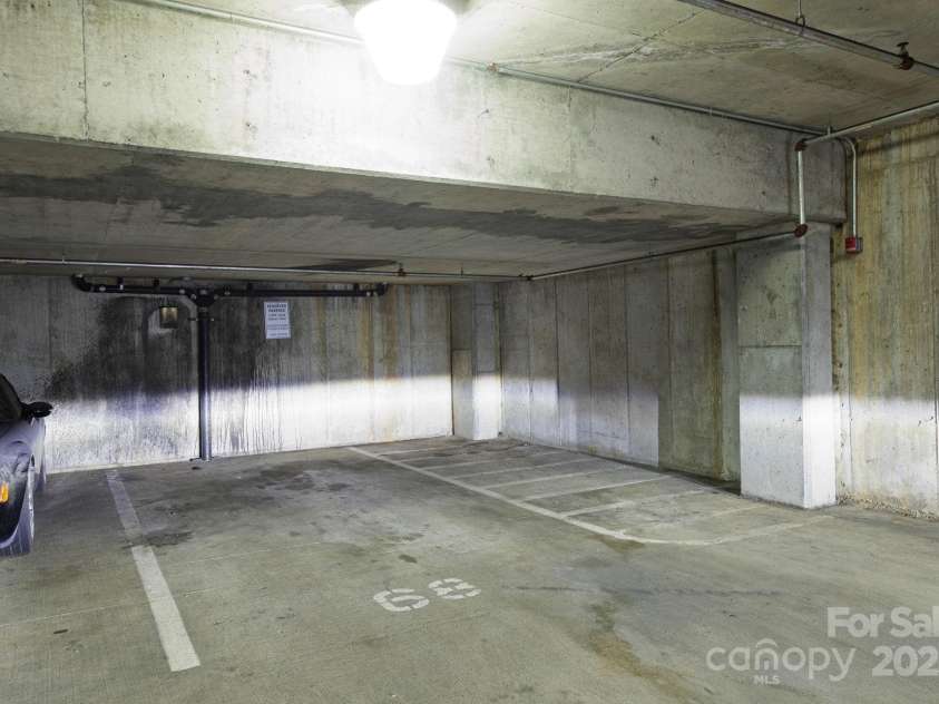 715 N Church Street, Charlotte, NC 28202.  MLS# CAR4269465, YatesRealty ID 19133. 