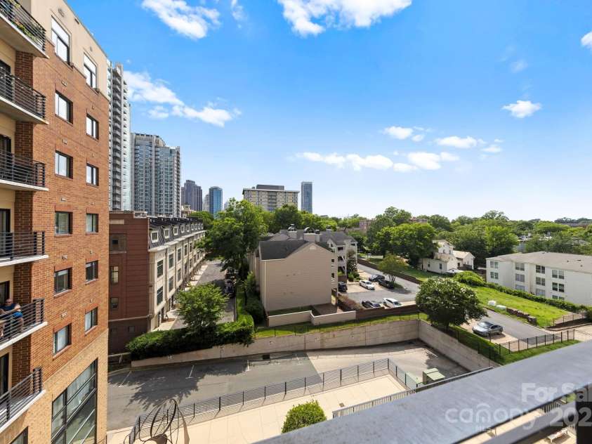 715 N Church Street, Charlotte, NC 28202.  MLS# CAR4269465, YatesRealty ID 19133. 