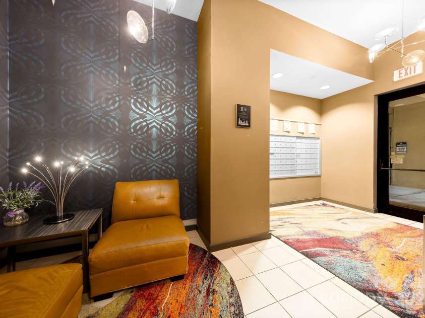715 N Church Street, Charlotte, NC 28202.  MLS# CAR4269465, YatesRealty ID 19133. 