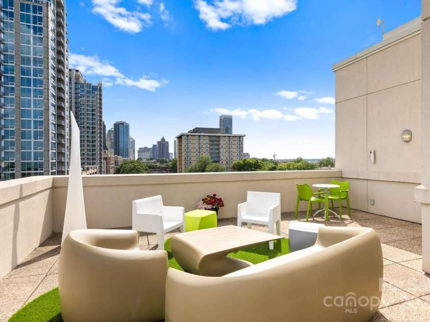 715 N Church Street, Charlotte, NC 28202.  MLS# CAR4269465, YatesRealty ID 19133. 8th FLOOR TERRACE