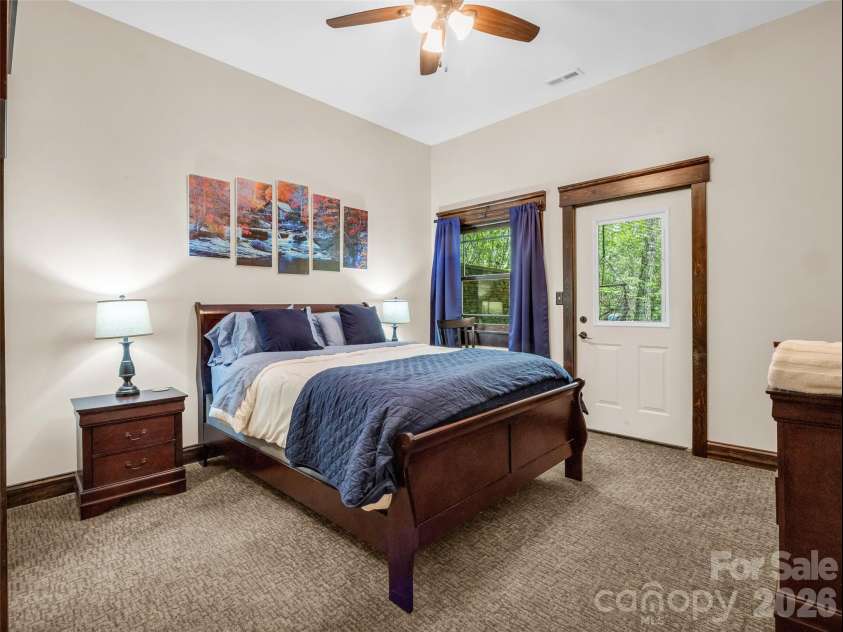 174 Rock Ridge, Lake Lure, NC 28746.  MLS# CAR4371257, YatesRealty ID 19135. 