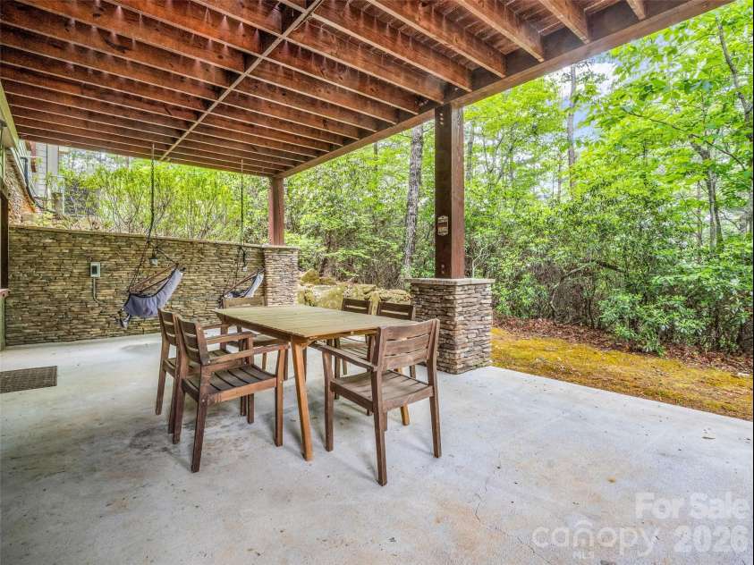 174 Rock Ridge, Lake Lure, NC 28746.  MLS# CAR4371257, YatesRealty ID 19135. 