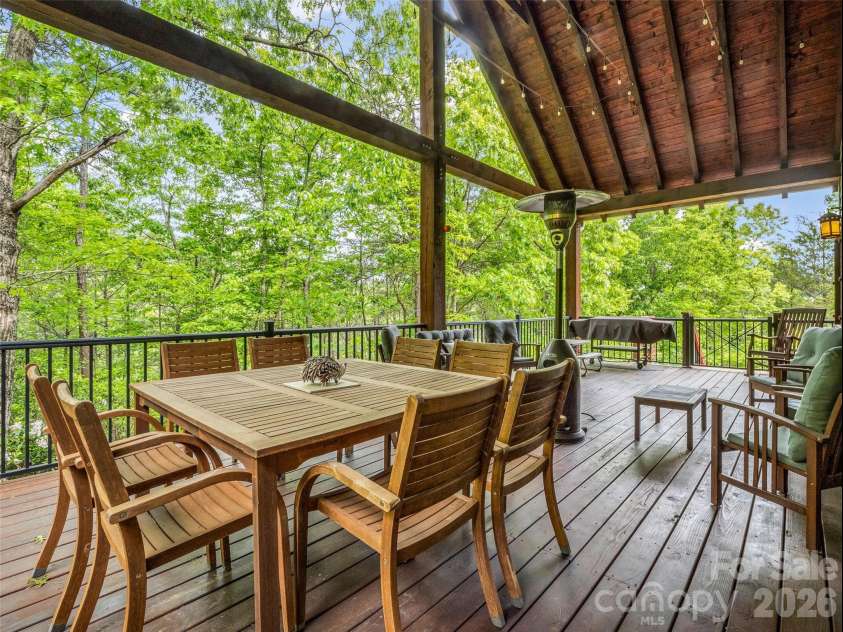 174 Rock Ridge, Lake Lure, NC 28746.  MLS# CAR4371257, YatesRealty ID 19135. 