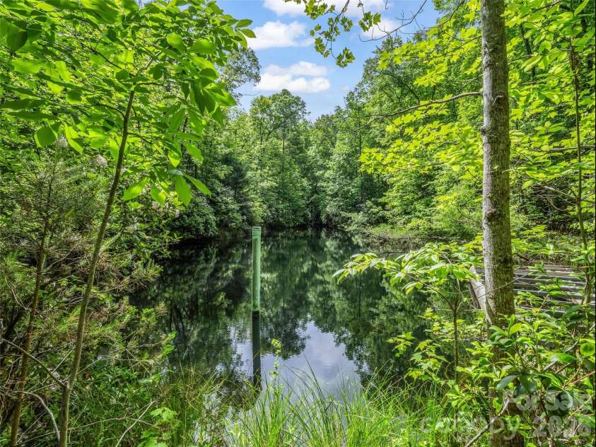 174 Rock Ridge, Lake Lure, NC 28746.  MLS# CAR4371257, YatesRealty ID 19135. 